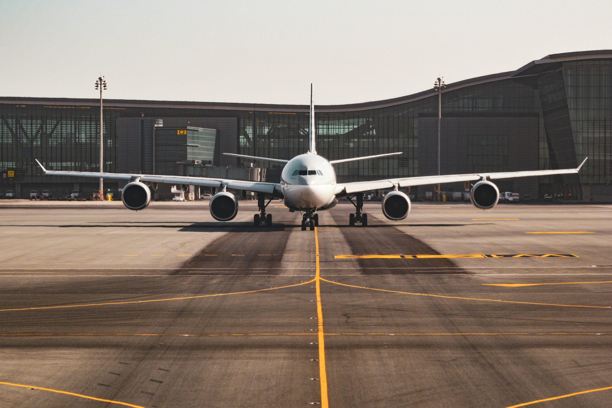 A plane ready to fly at the airport