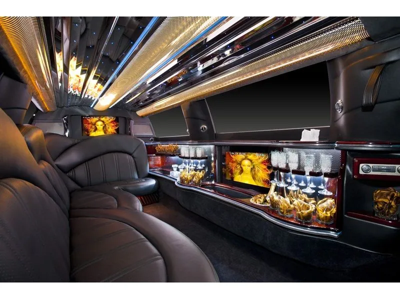 Our Luxury Limousine Service in Chicago