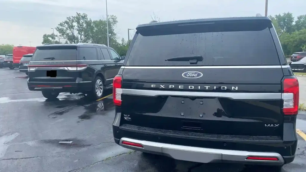 luxury ford expedition