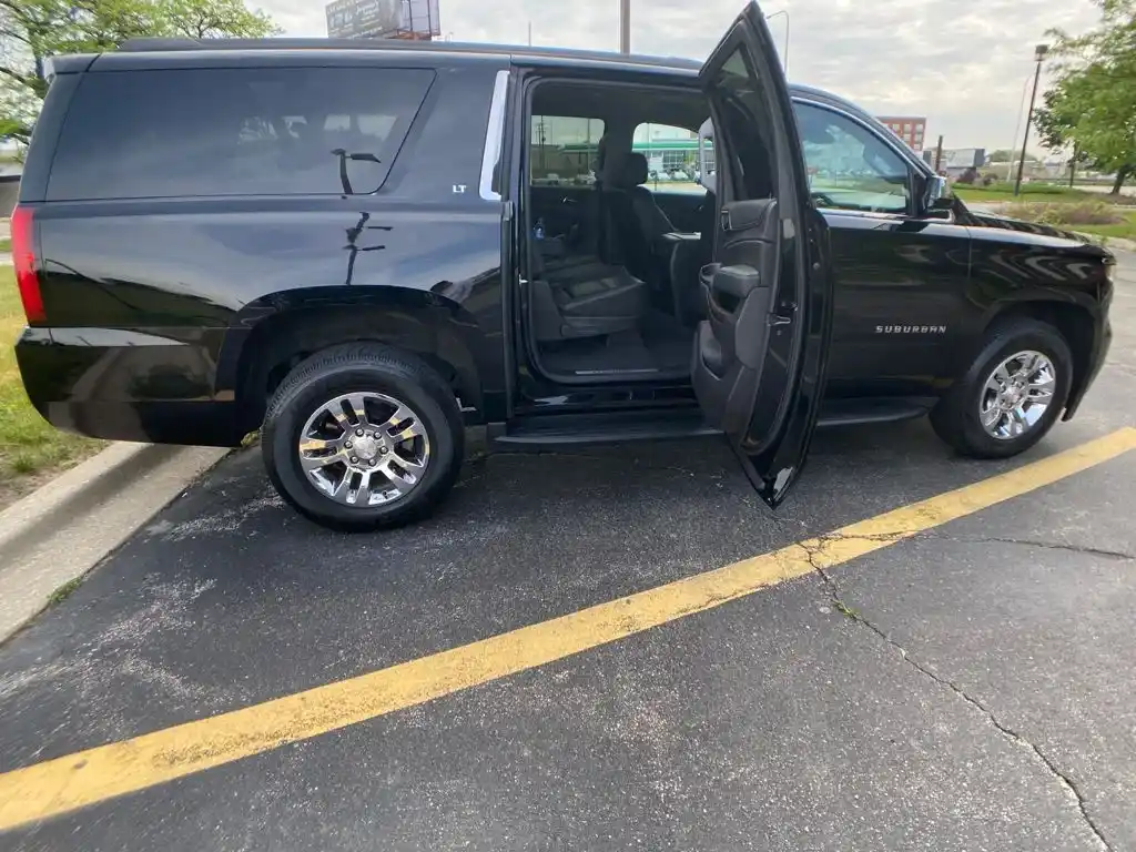 Black SUV Car Service