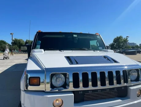 Hummer limo white exterior