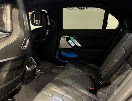 Mercedes S550 back seat