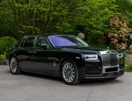 rolls royce front side view